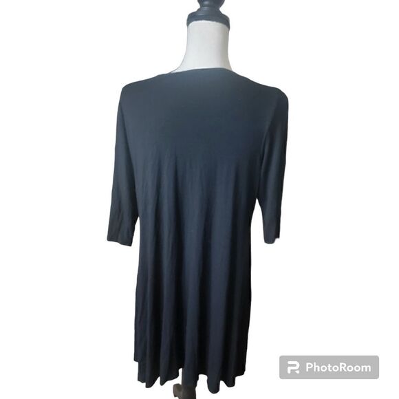 Eileen Fisher Black Tunic with Round Neck. Size M. - Picture 4 of 6